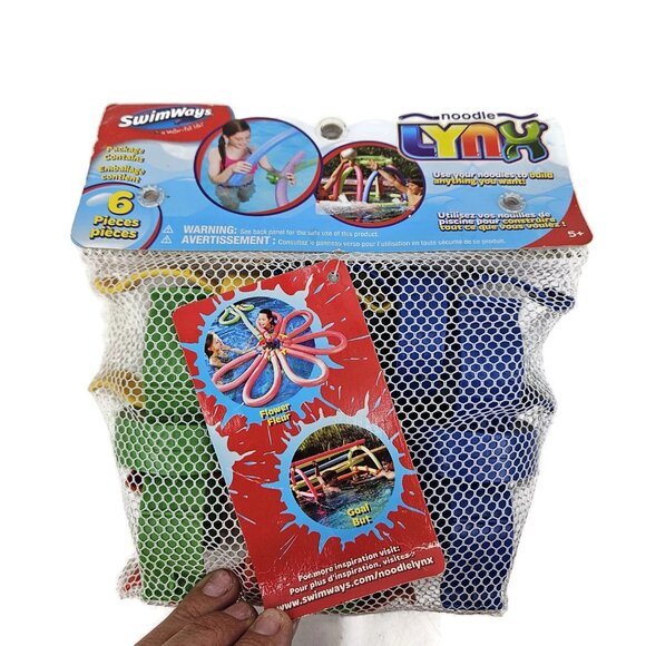New SwimWays Noodle Lynx 6 Pieces Interlocking and Adjustable Connectors - Picture 2 of 4